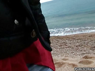 Gorgeous teen girl acquires crotch licked then gives irrumation